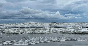 বঙ্গোপসাগরে লঘুচাপ; সারাদেশে পাঁচদিন বৃষ্টির সম্ভাবনা