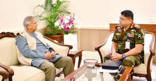অন্তর্বর্তী সরকারকে পূর্ণ সহযোগিতার আশ্বাস সেনাপ্রধানের