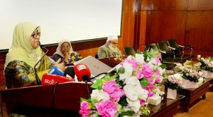 ক্যানসার প্রতিরোধে দরকার খাদ্যাভ্যাস পরিবর্তন: স্বাস্থ্য উপদেষ্টা