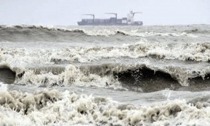ঘূর্ণিঝড় 'মোন্থা': দেশের ৪ সমুদ্রবন্দরে সতর্কতা জারি