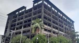 ইপিজেডে ১৭ ঘণ্টা পর আগুন নিয়ন্ত্রণে, দুইটি তদন্ত কমিটি