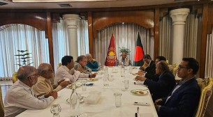 জুলাই সনদে স্বাক্ষর নিয়ে অনিশ্চয়তা, সন্ধ্যায় জরুরি বৈঠক