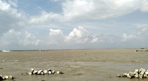 জেলে শূন্য পদ্মা-মেঘনা