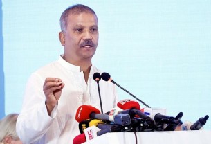 উপদেষ্টাদের সেফ এক্সিটের প্রয়োজন নেই: আইন উপদেষ্টা