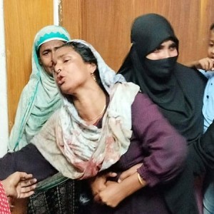 লালমোহনে সড়ক দুর্ঘটনায় নিহত-১, আহত-২