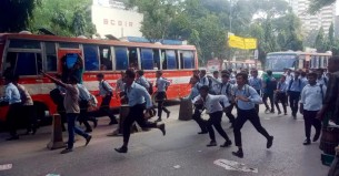 ঢাকা কলেজ ও আইডিয়াল কলেজের শিক্ষার্থীদের সংঘর্ষ