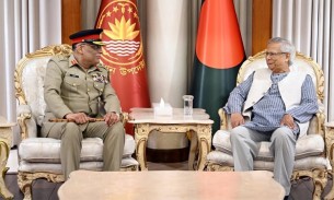 প্রধান উপদেষ্টার সঙ্গে পাকিস্তানের যৌথ বাহিনীর চেয়ারম্যানের সৌজন্য সাক্ষাৎ