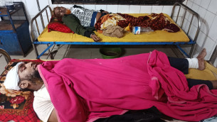 ভোলায় বাবা-ছেলেকে আটকে রেখে বরর্ব নির্যাতন ।। পুলিশের সহযোগীতায় উদ্ধার আটক -৩