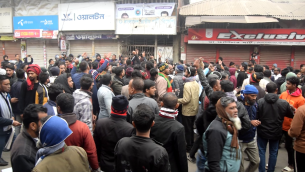 ভোলায় বিএনপির বিক্ষোভ মিছিলে ককটেল বিস্ফোরনের অভিযোগে বিজেপি অফিস ভাঙচুর