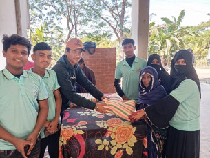 ভোলার ভেলুমিয়ায় শীতার্তদের মাঝে সেবা তরঙ্গের শীতবস্ত্র বিতরণ