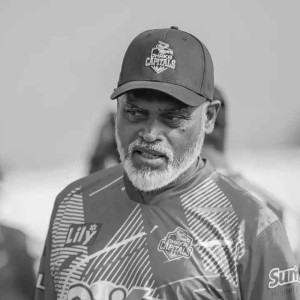 মাঠেই হার্ট অ্যাটাক করে মারা গেলেন ঢাকা ক্যাপিটালসের কোচ