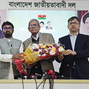 বিএনপিতে যোগ দিলেন গণঅধিকার পরিষদের রাশেদ খাঁন