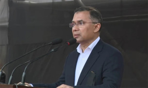 মায়ের জন্য ক্ষমা ও দোয়া চাইলেন তারেক রহমান