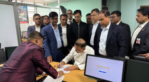 ভোটার হলেন তারেক রহমান ও জাইমা রহমান