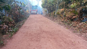 সড়ক নির্মাণে অনিয়মের অভিযোগ অন্ধকারে আছে অফিস কর্তৃপক্ষ