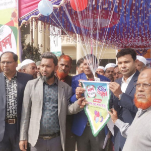 লালমোহনে পৌর করমেলার উদ্বোধন করলেন ইউএনও