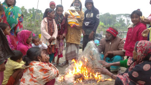 ভোলায় তীব্র শীতে জনজীবন বিপর্যস্ত, ভোলা-লক্ষীপুর নৌ রুটে ৯ ঘন্টা ফেরি চলাচল বন্ধ