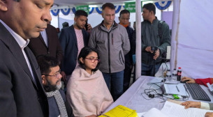 প্রার্থিতা ফিরে পেতে ইসিতে আপিল করলেন জারা