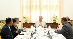 শিপিং কর্পোরেশনকে লাভজনক প্রতিষ্ঠান হিসেবে ধরে রাখতে হবে : প্রধান উপদেষ্টা