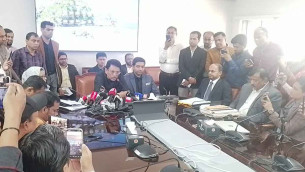 ইংলিশ মিডিয়াম স্কুলগুলোকে নিয়মের মধ্যে আনা হবে: শিক্ষামন্ত্রী