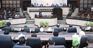 প্রথমবারের মতো নিজ কার্যালয়ের কর্মীদের সঙ্গে প্রধানমন্ত্রীর মতবিনিময়