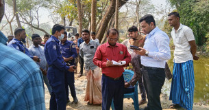 লালমোহনে অবৈধ বালু ব্যবসায়ীকে অর্থদন্ড
