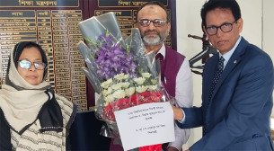 ঢাবি উপাচার্য নিয়াজ আহমেদ খানের পদত্যাগ