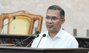 কোনো রাজনৈতিক দলের সদস্য হবেন না: খেলোয়াড়দের প্রতি আহ্বান প্রধানমন্ত্রীর