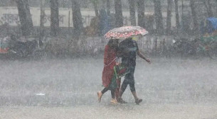 রোববার থেকে দেশে বজ্রসহ বৃষ্টি হতে পারে