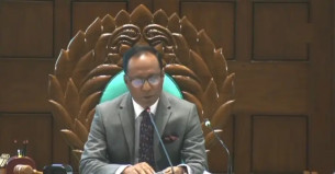 সংসদে কেউ ফাঁসির মঞ্চ থেকে এসেছেন যা বিশ্বে বিরল: ডেপুটি স্পিকার