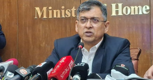 ভারতীয় হাইকমিশনারকে বলেছি ‘সীমান্ত হত্যা’ যেন শুনতে না হয় :  স্বরাষ্ট্রমন্ত্রী