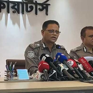 হাদি হত্যার আসামিদের দেশে আনতে কূটনৈতিক তৎপরতা চলছে: আইজিপি