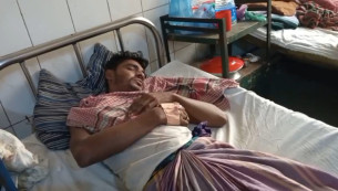 ভোলার চরে তরমুজের জমির বিরোধ নিয়ে সন্ত্রাসীদের গুলিতে কৃষক আহত