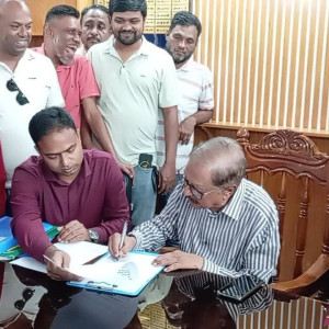 ভোলা জেলা পরিষদের প্রশাসক পদে দায়িত্ব গ্রহণ করলেন আলহাজ্ব গোলাম নবী আলমগীর