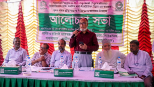 ভোলায় কৃষক বাজারের আয়োজন, স্থানীয় কৃষকের পণ্যে সরগরম মেলা