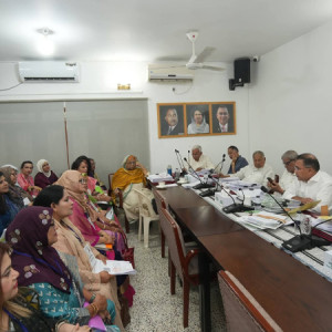 রাত ৩টা পর্যন্ত অফিশিয়াল কাজ করেছেন প্রধানমন্ত্রী