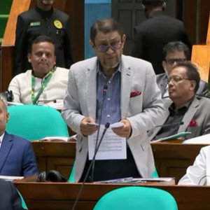 অতিদ্রুত ১ লাখ স্বাস্থ্য কর্মী নিয়োগ দেয়া হবে : স্বাস্থ্যমন্ত্রী