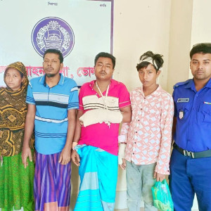 ভোলায় নারিকেল পাড়া নিয়ে রক্তক্ষয়ী সংঘর্ষে নিহত ১, আটক ৪