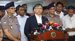 সন্ত্রাস, মাদক ও চাঁদাবাজির বিরুদ্ধে জিরো টলারেন্স: স্বরাষ্ট্রমন্ত্রী