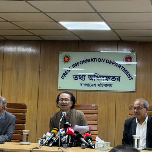 সারাদেশে ৯৫ মিলিয়ন ডোজ ভ্যাকসিন সরবরাহের পরিকল্পনা সরকারের: তথ্য উপদেষ্টা