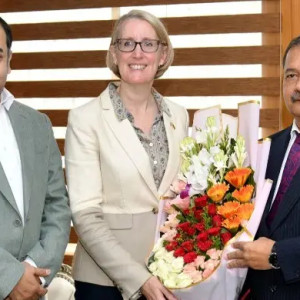 গণমাধ্যম কমিশন গঠনে অফকমের অভিজ্ঞতা কাজে লাগাতে চায় বাংলাদেশ