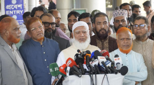 দেশের ক্ষতি হলে নীরবে বসে থাকব না: জামায়াত আমির