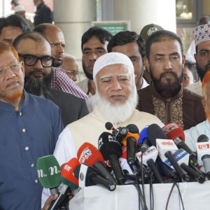 দেশের ক্ষতি হলে নীরবে বসে থাকব না: জামায়াত আমির