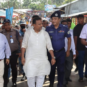 অবৈধ নৌযান চলাচল বন্ধে ব্যবস্থা নেওয়া হচ্ছে : নৌ প্রতিমন্ত্রী