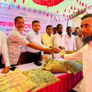মনপুরায় জাতীয় ফল মেলা ও কৃষি প্রনোদনা উদ্বোধন