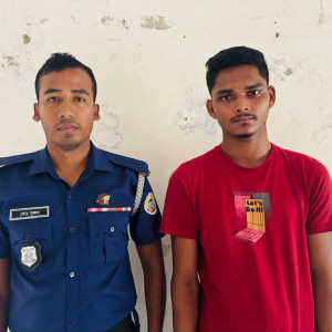 মনপুরায় নিষিদ্ধ সেই ছাত্রলীগ নেতার বিরুদ্ধে স্বেচ্ছাসেবক দল নেতার মামলা