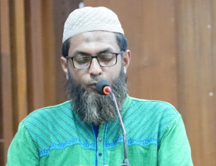 পবিপ্রবি'র জনসংযোগ ও প্রকাশনা বিভাগের পরিচালক ড. রাহাত মাহমুদ