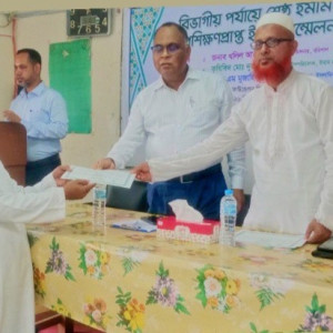 লালমোহনের হাফেজ নুরনবী বরিশাল বিভাগের শ্রেষ্ঠ ইমাম নির্বাচিত