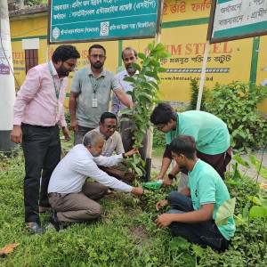 ভোলায় বর্ণাঢ্য র‌্যালী ও বৃক্ষরোপণ