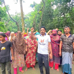 দৌলতখানে শিশু শাহাদ হত্যার বিচার দাবিতে এলাকাবাসীর বিক্ষোভ